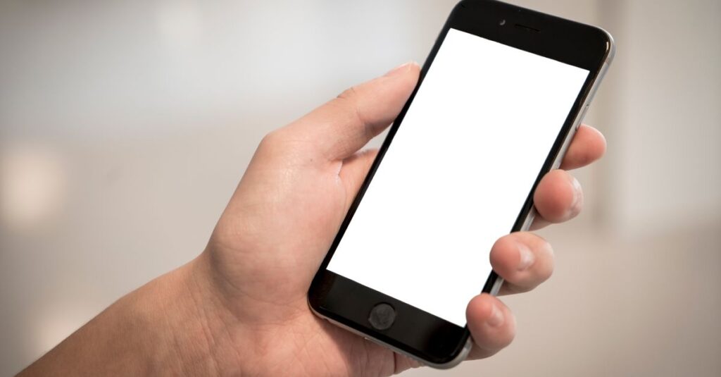 עיצוב אתר למובייל: מדריך Mobile-First מלא